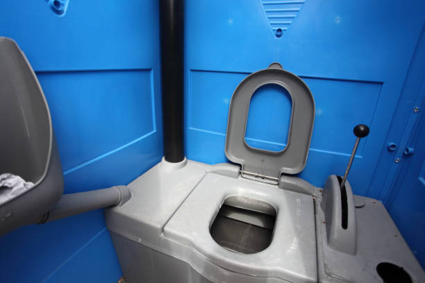 Porta potty rental for outdoor events in Mehlville, MO